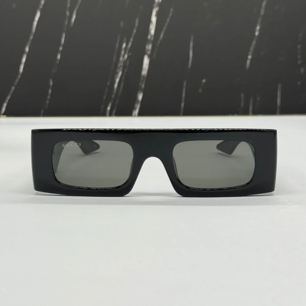 NEW GUCCI BLACK SQUARE UNISEX SUNGLASSES GUCCI
